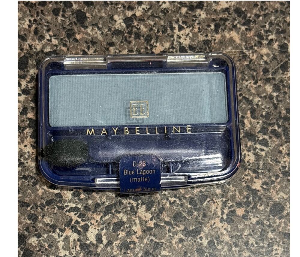 Maybelline Expert Eyes Eye Shadow D-23 Blue Lagoon HTF - NEW